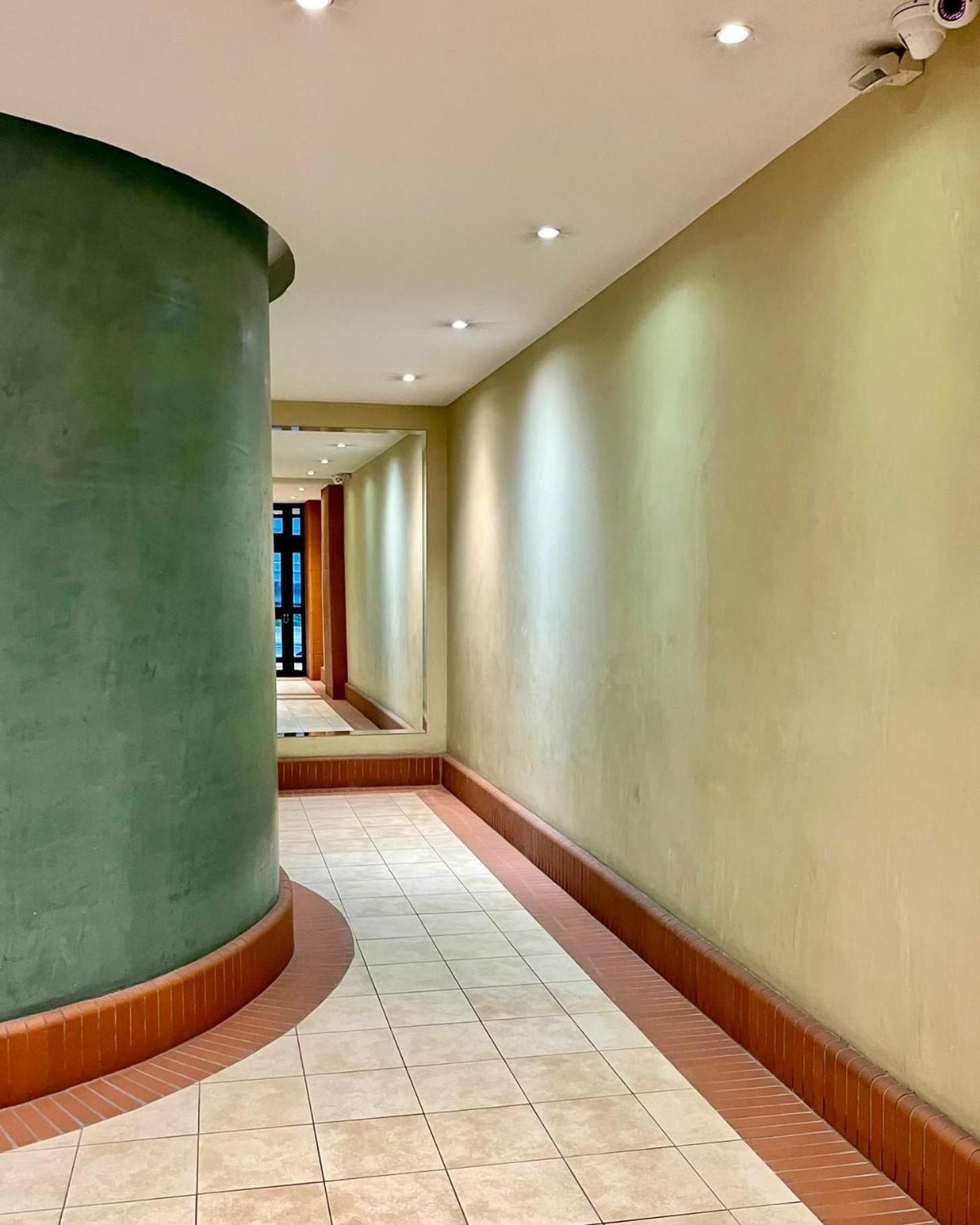 Risso - One Bedroom With Pool, Newly Renovated In Spring 2024 니스 외부 사진