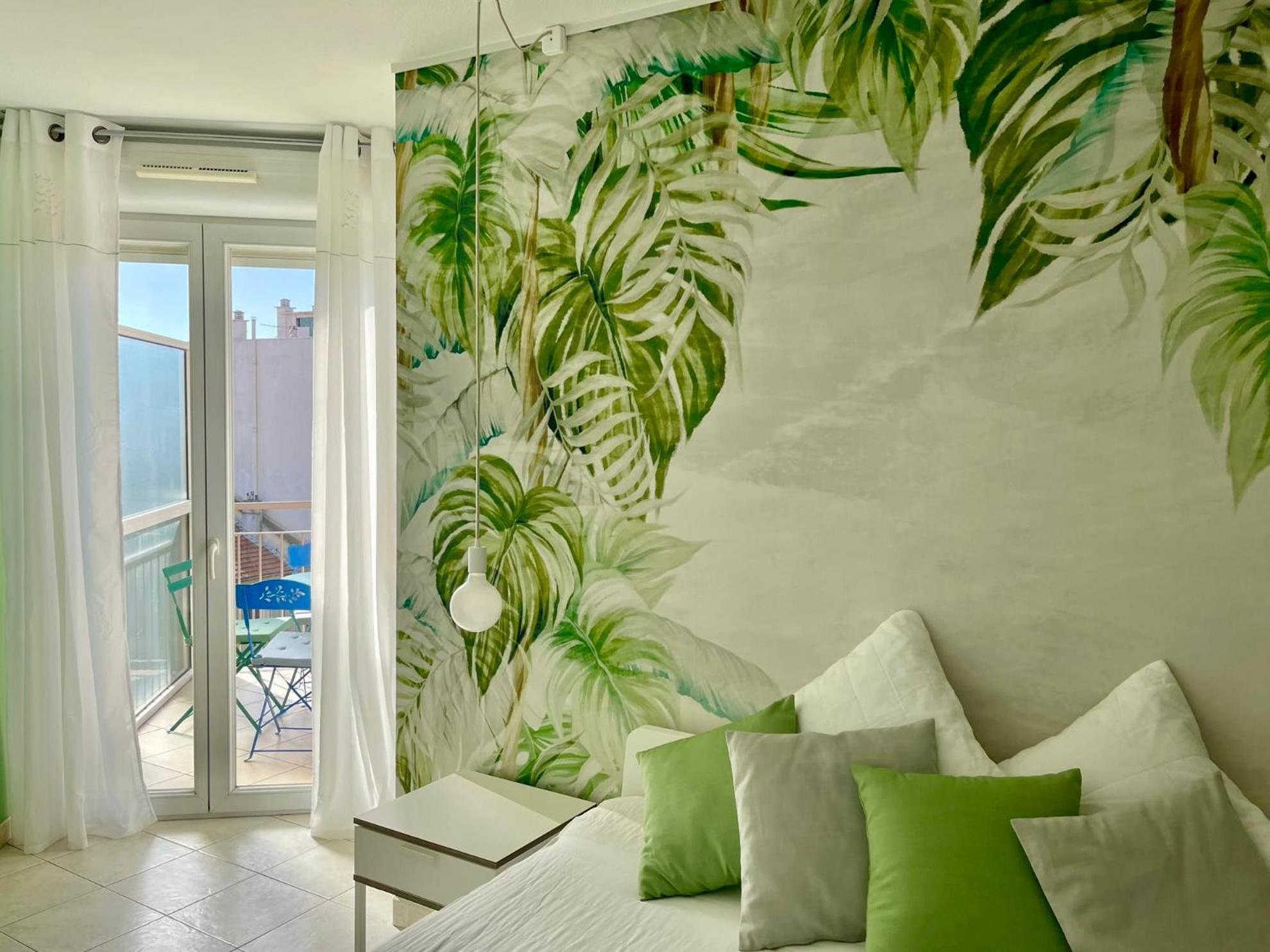 Risso - One Bedroom With Pool, Newly Renovated In Spring 2024 니스 외부 사진